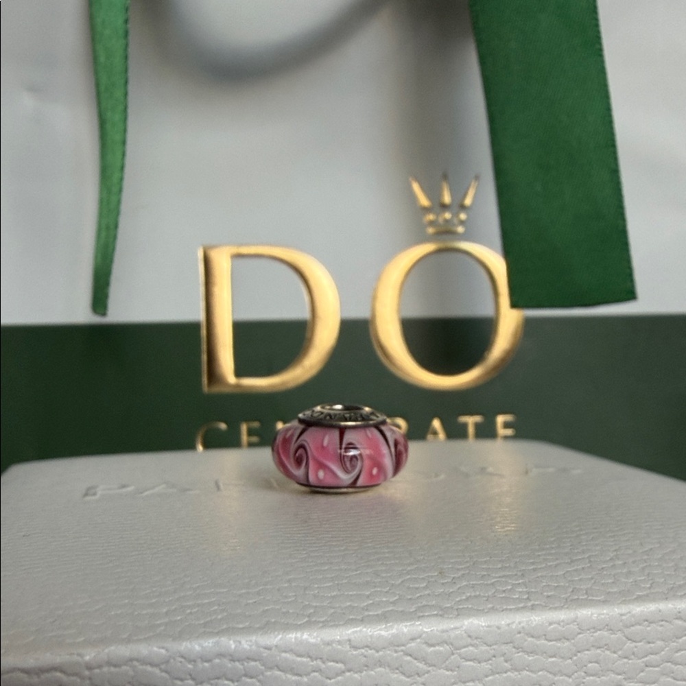 Pandora Shades of Pink Swirl Murano Charm Bead